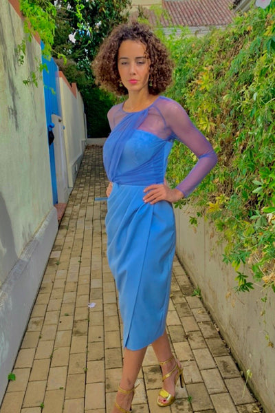 vestido-melania-azul-empolvado-mangas-transparentes